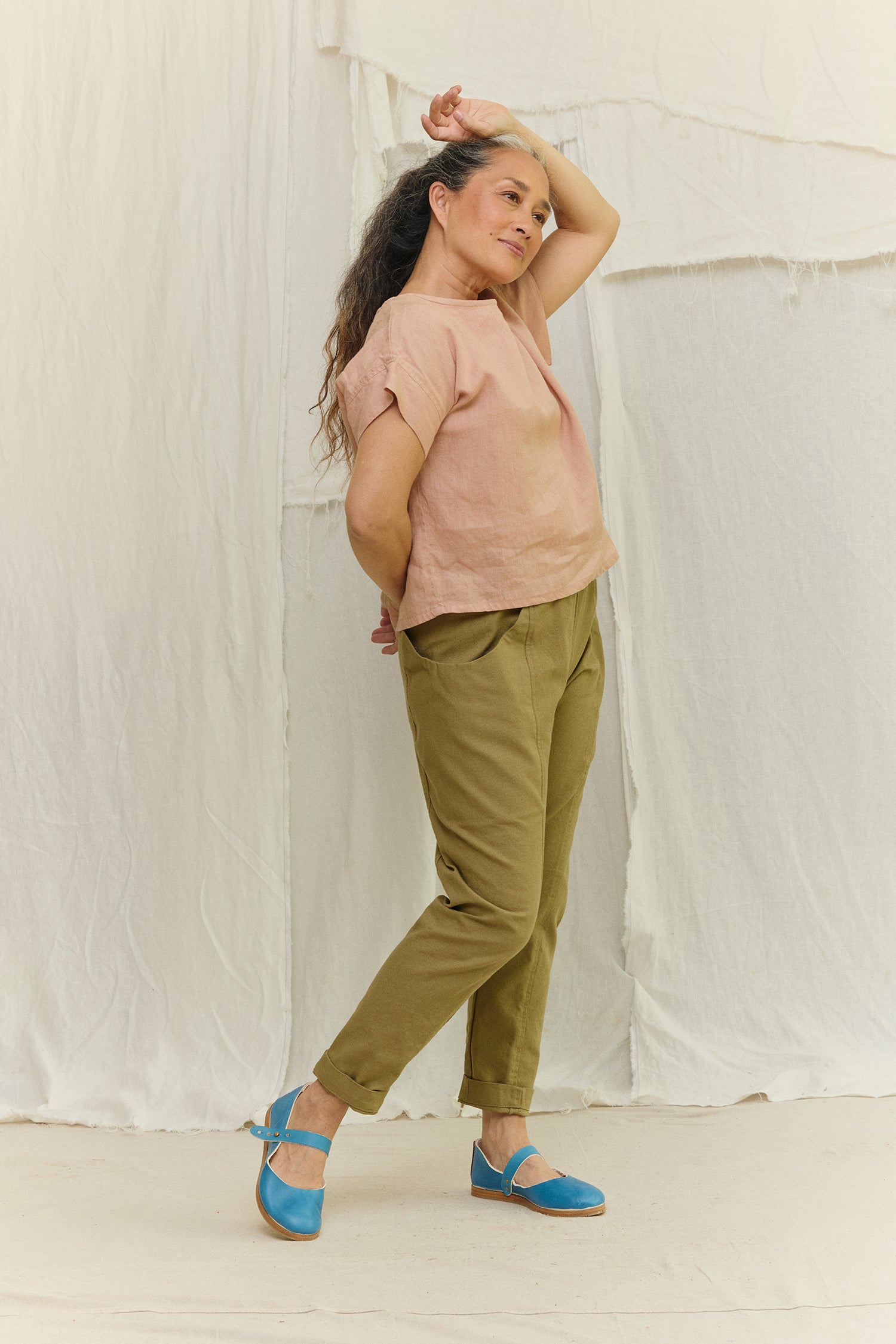 Georgia Tee in Lightweight Linen